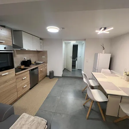 Wohnung * Μέτσινγκεν